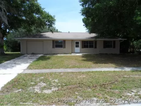 9195 Patio Ct, Spring Hill, FL 34608 photo 1