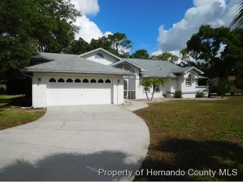 401 Knights Bridge Rd, Spring Hill, FL 34609 photo 1