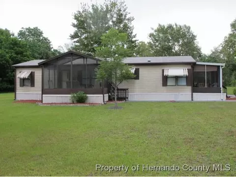 18702 Coats St, Spring Hill, FL 34610 photo 1