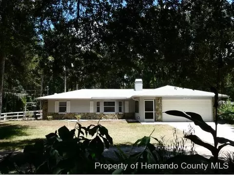 6425 River Rd E, Hernando, FL 34442 photo 1