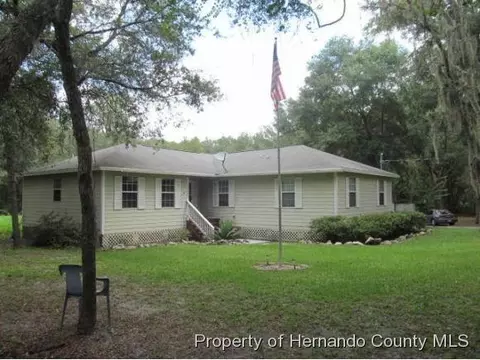 32447 Square Stone St, Webster, FL 33597 photo 1