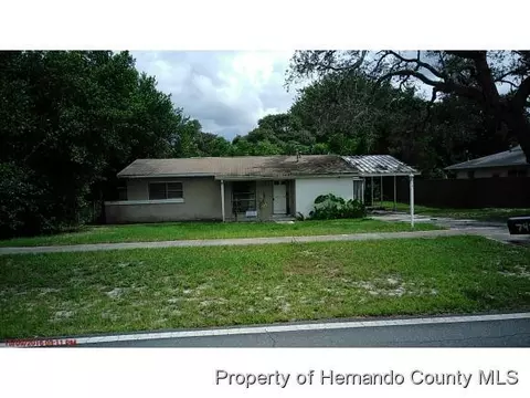 7470 Pinehurst Dr, Spring Hill, FL 34606 photo 1