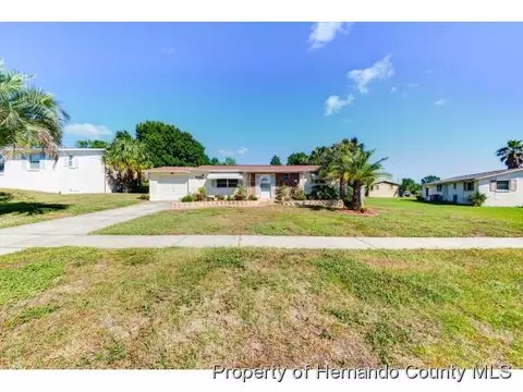 9415 Midway St, Spring Hill, FL 34608 photo 1