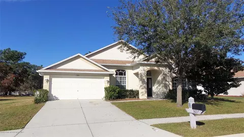 5607 Greystone Dr, Spring Hill, FL 34609 photo 1