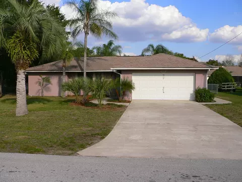 2058 Beckwith Ave, Spring Hill, FL 34608 photo 1