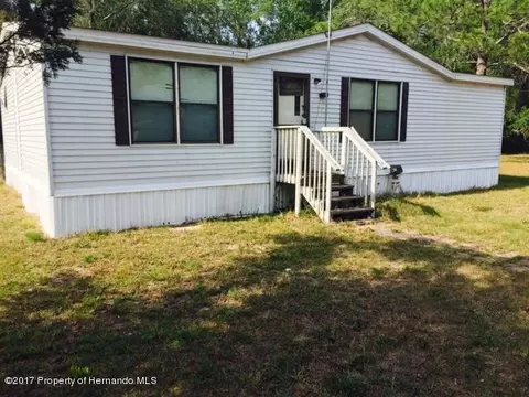 17835 Bosley Dr, Spring Hill, FL 34610 photo 1