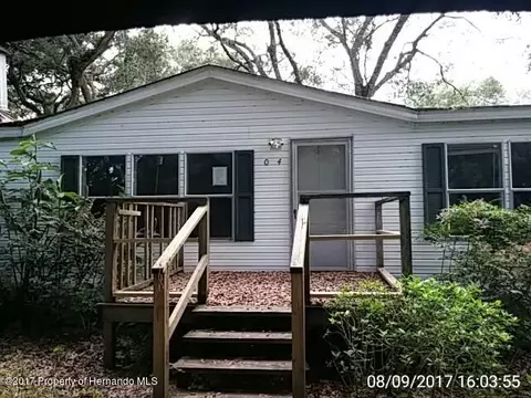 10714 County Rd 738f, Webster, FL 33597 photo 1