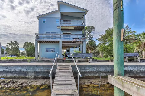 3467 Minnow Creek Dr, Hernando Beach, FL 34607 photo 1