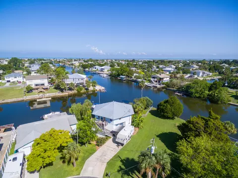 4405 1st Isle, Hernando Beach, FL 34607 photo 1