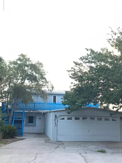 6145 Island Dr, Weeki Wachee, FL 34607 photo 1