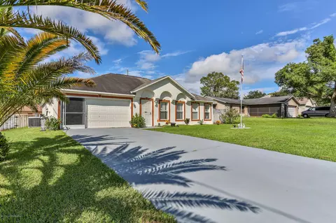 2213 Pomeroy Rd, Spring Hill, FL 34609 photo 1
