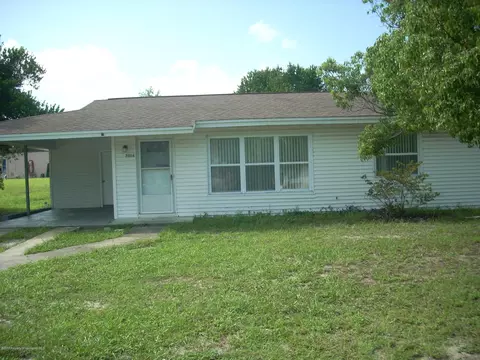 7016 Spring Hill Dr, Spring Hill, FL 34606 photo 1