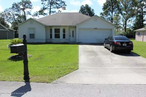14026 Oleta St, Spring Hill, FL 34609 photo 1
