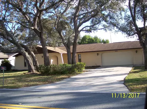 6028 Pinehurst Dr, Spring Hill, FL 34606 photo 1