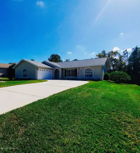 11216 Homeway St, Spring Hill, FL 34609 photo 1