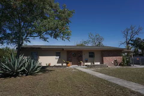 1055 Copperfield Rd, Spring Hill, FL 34606 photo 1