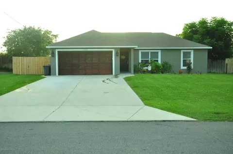 5407 Baldock Ave, Spring Hill, FL 34608 photo 1