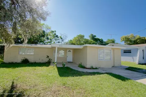 4123 Redwing Dr, Spring Hill, FL 34606 photo 1