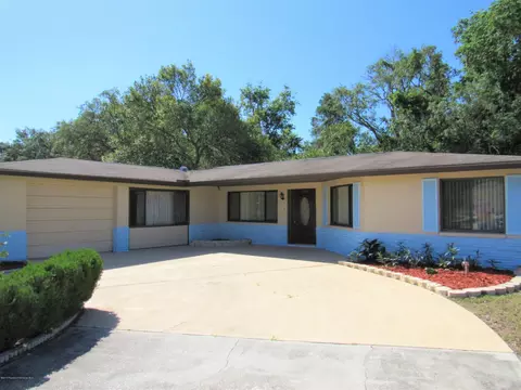 7340 Apache Trl, Spring Hill, FL 34606 photo 1