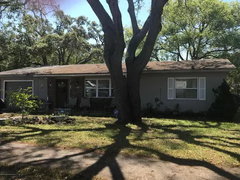 7430 Pinehurst Dr, Spring Hill, FL 34606 photo 1