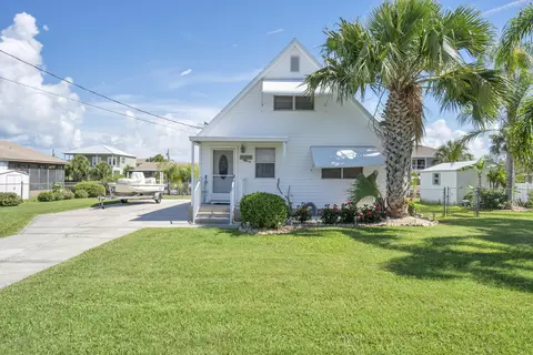 4009 Casa Ct, Hernando Beach, FL 34607 photo 1