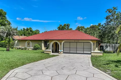 8103 Floral Dr, Weeki Wachee, FL 34607 photo 1