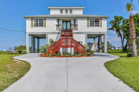 3243 Flamingo Blvd, Hernando Beach, FL 34607 photo 1