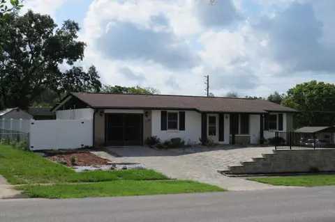 9716 Bayside Ct, Spring Hill, FL 34608 photo 1