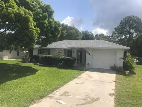 2012 Beckwith Ave, Spring Hill, FL 34608 photo 1
