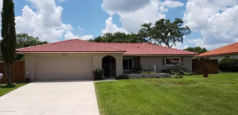 2013 Beckwith Ave, Spring Hill, FL 34608 photo 1