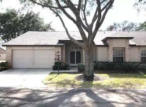2450 Broadmoor Ln, Spring Hill, FL 34606 photo 1