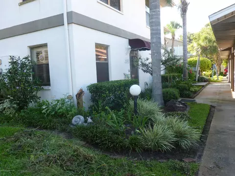 6620 River Run Blvd, Weeki Wachee, FL 34607 photo 1
