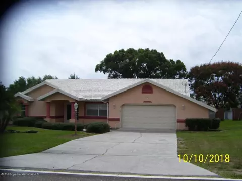 11439 Linden Dr, Spring Hill, FL 34608 photo 1
