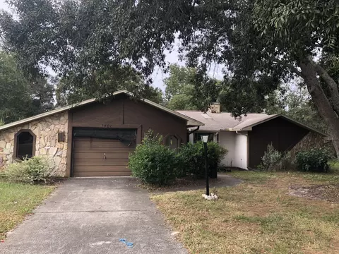 3401 Montano Ave, Spring Hill, FL 34609 photo 1