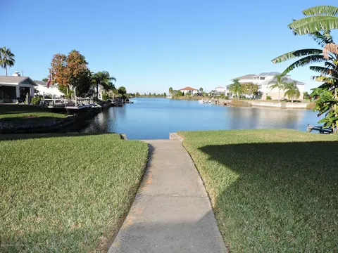 3257 Gardenia Dr, Hernando Beach, FL 34607 photo 1