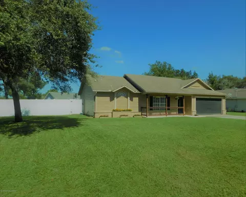 3341 Dow Ln, Spring Hill, FL 34609 photo 1