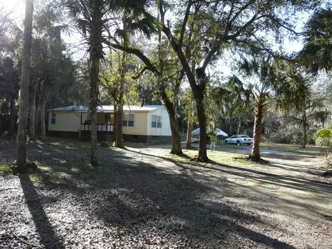 376 Sapp St, Inglis, FL 34449 photo 1