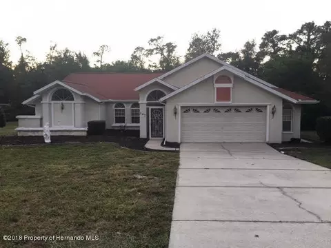 547 Cressida Cir, Spring Hill, FL 34609 photo 1