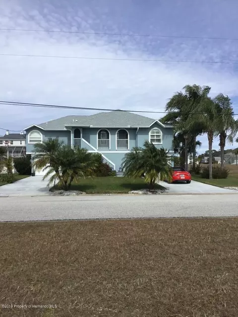 4017 Triggerfish Dr, Hernando Beach, FL 34607 photo 1