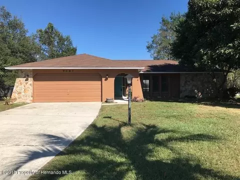 9567 Horizon Dr, Spring Hill, FL 34608 photo 1