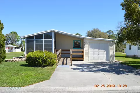 1404 Cross Bow Ln, Spring Hill, FL 34607 photo 1