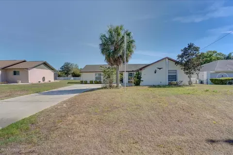 10484 Norvell Rd, Spring Hill, FL 34608 photo 1