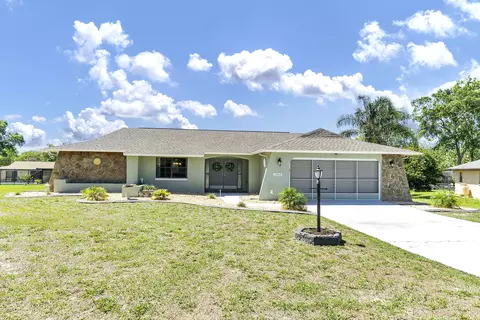 2303 Hyacinth Ln, Spring Hill, FL 34609 photo 1