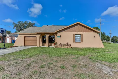 10423 Gifford Dr, Spring Hill, FL 34608 photo 1