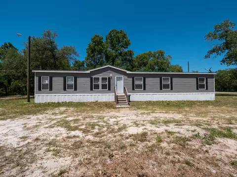 18375 Nelson Rd, Spring Hill, FL 34610 photo 1