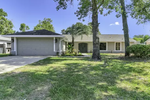 8151 Wooden Dr, Spring Hill, FL 34606 photo 1