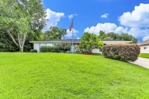 2419 Glenridge Dr, Spring Hill, FL 34609 photo 1