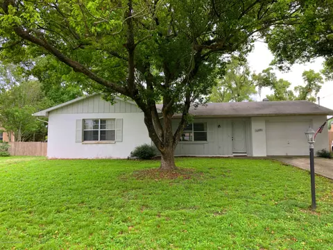 5168 Beachview Dr, Spring Hill, FL 34606 photo 1
