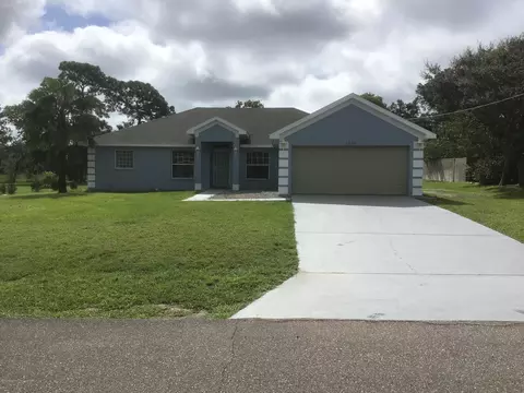 2450 Coronet Ct, Spring Hill, FL 34609 photo 1