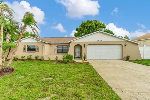 7036 Everest St, Spring Hill, FL 34606 photo 1